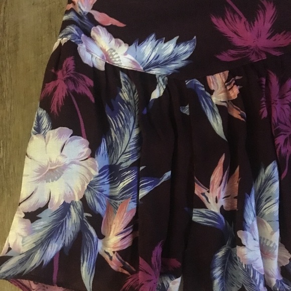 AEO crop top and short set - Picture 2 of 5